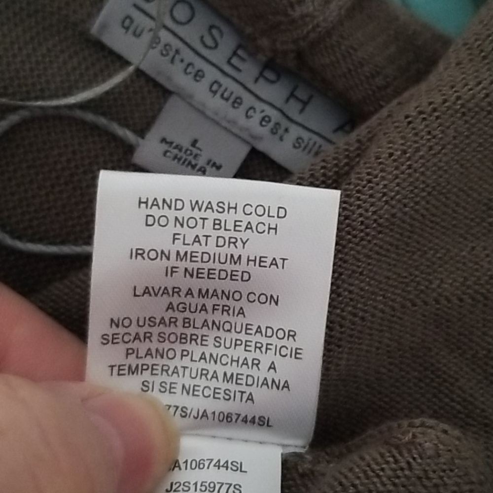 Sweater - Picture 7 of 7